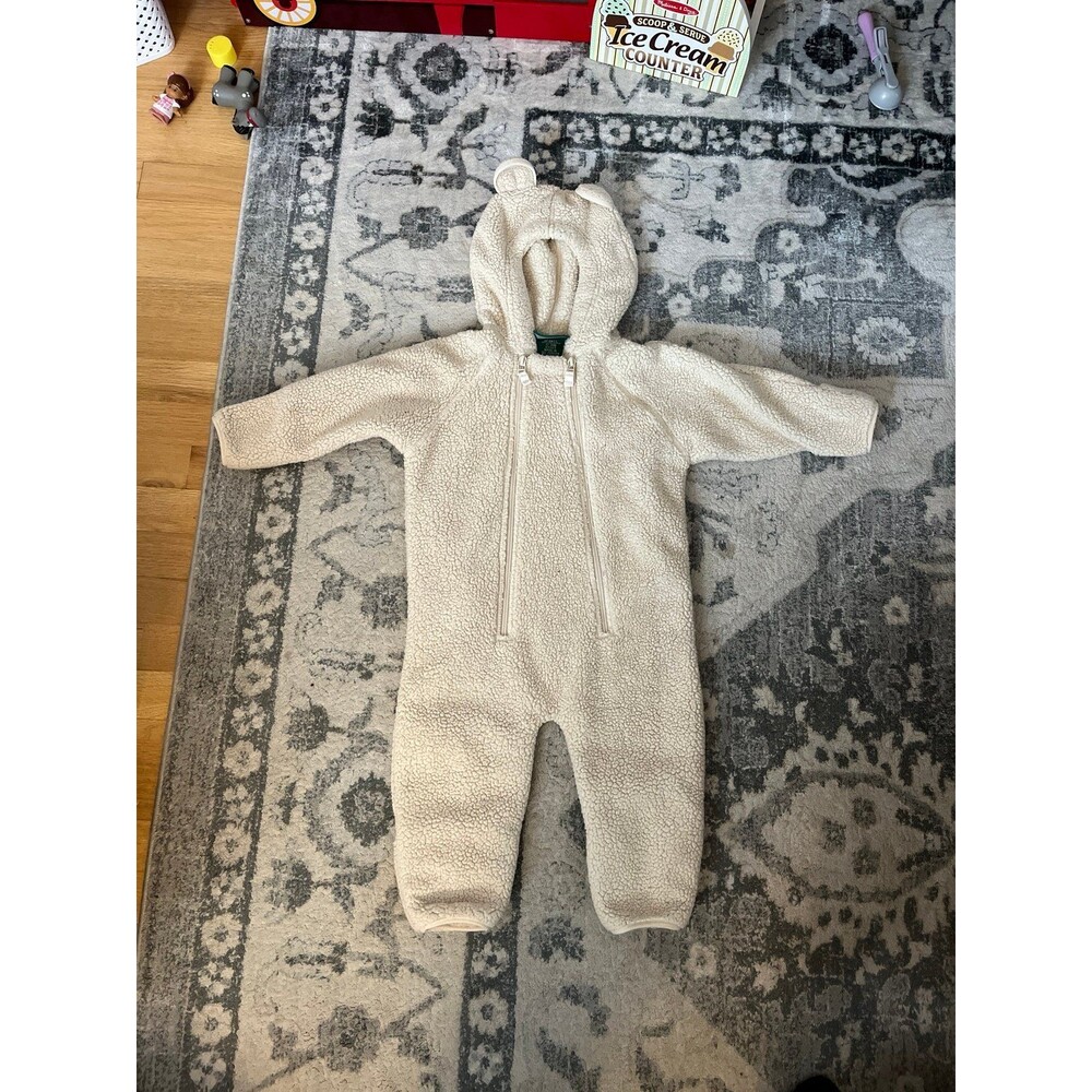LLBEAN L.L. Bean Baby Boy & Girl Cream Sherpa Bunting 12-18 but fits big